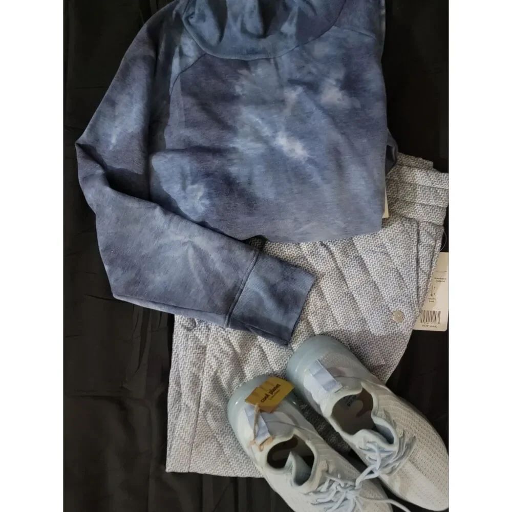 🆕️🏃♀️Jones New York Sport Quilted Joggers, Blue/Wht, M